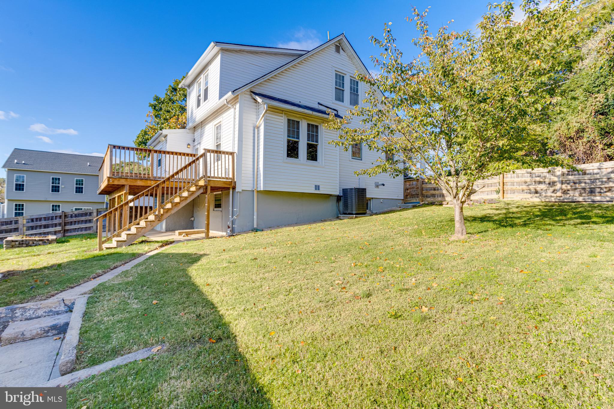 ROSEDALE - Residential