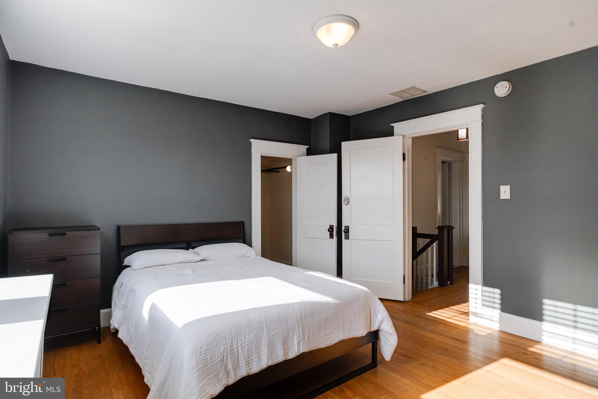 ROSEDALE - Residential