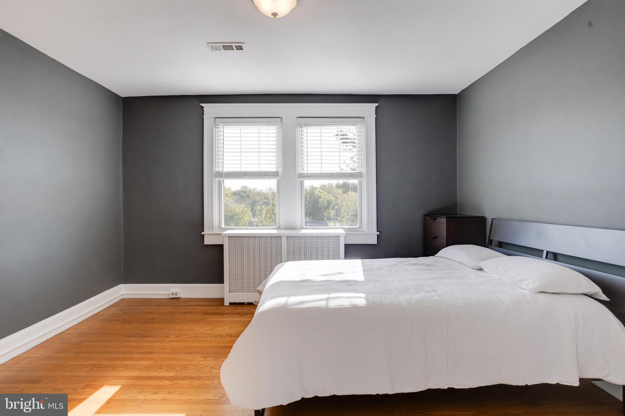 ROSEDALE - Residential