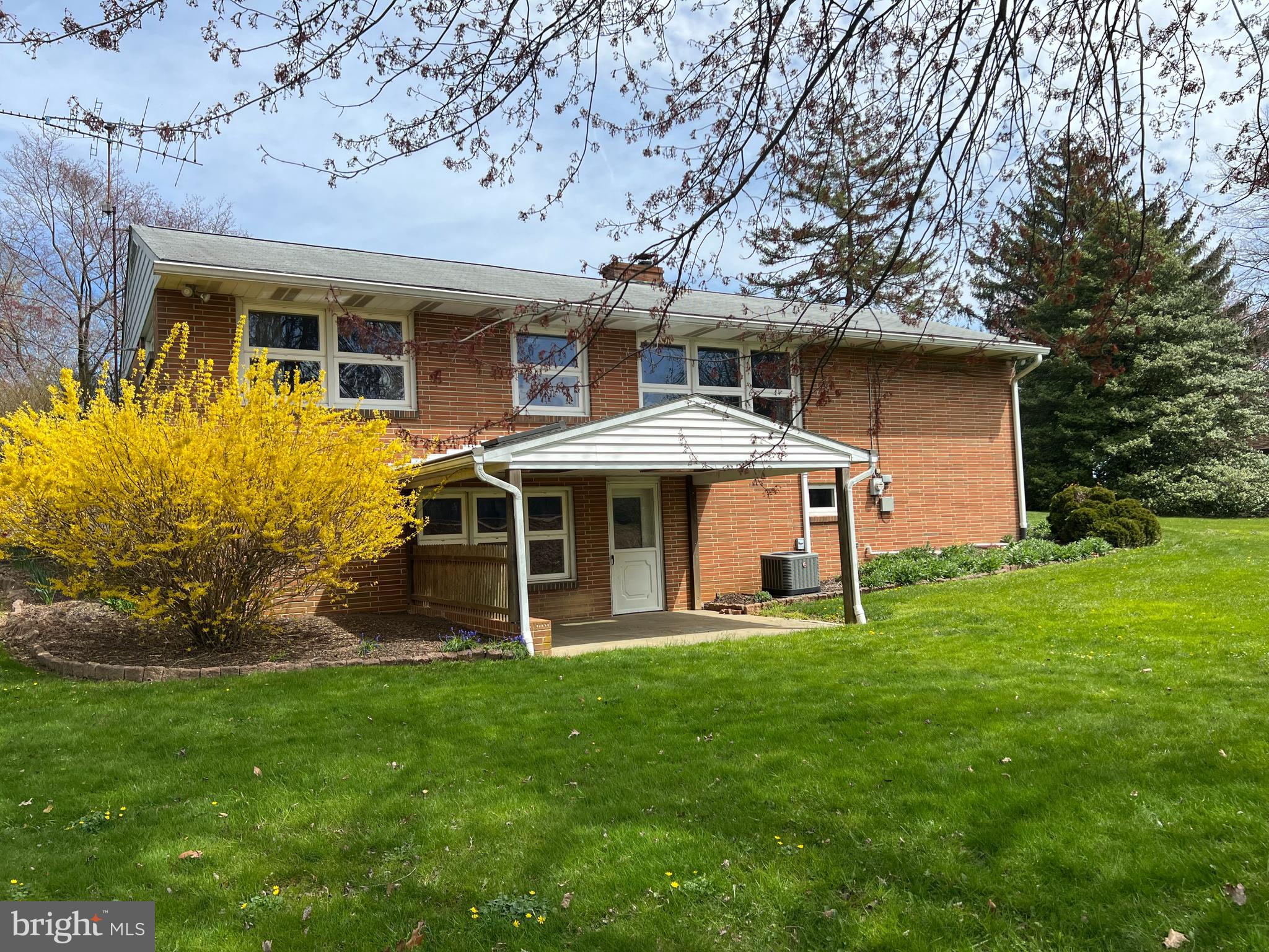 QUARRYVILLE BOROUGH - Residential