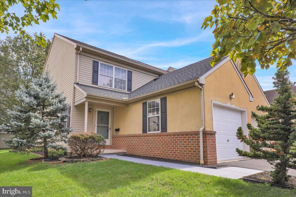 Photo of 1553 Queen Lane, LANCASTER, PA 17601 (MLS # PALA2078274)