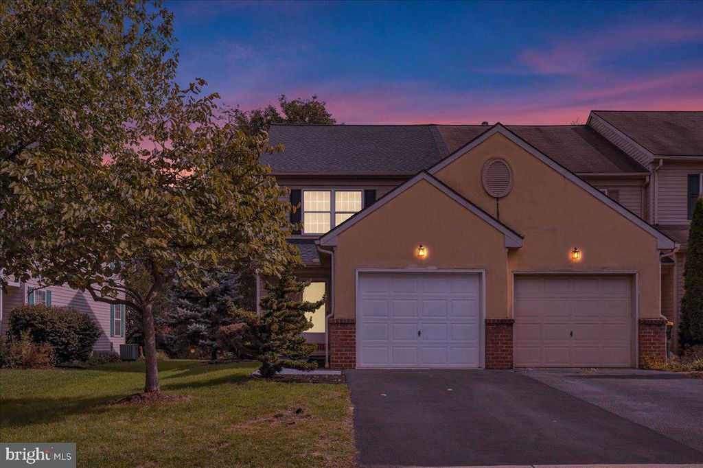 Photo of 1553 Queen Lane, LANCASTER, PA 17601 (MLS # PALA2078274)