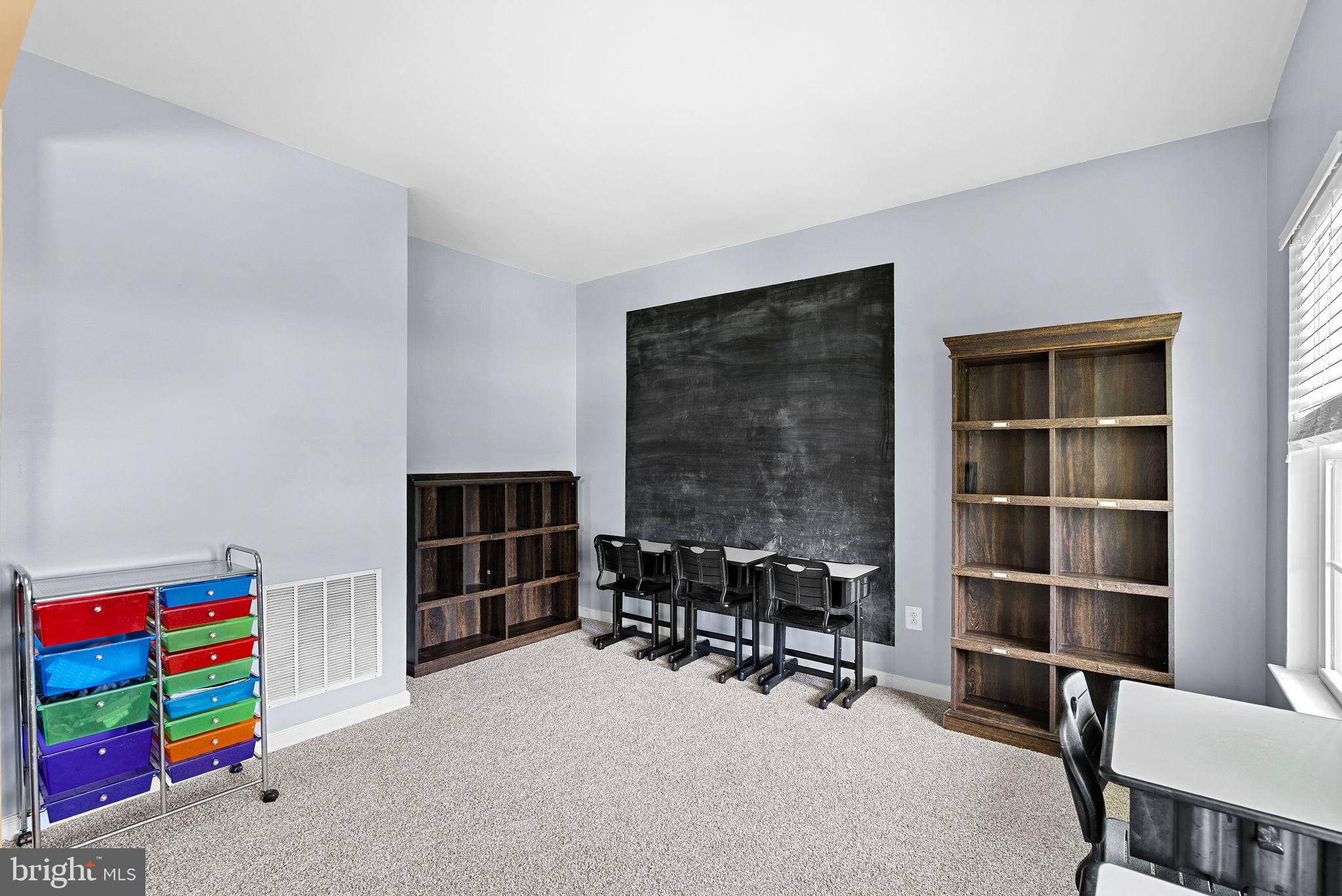 MADDEX FARM - Residential