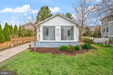 2621 2nd Road N, Arlington, VA 22201 - MLS#: VAAR2054610