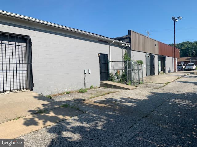 ROSEDALE - Commercial Lease