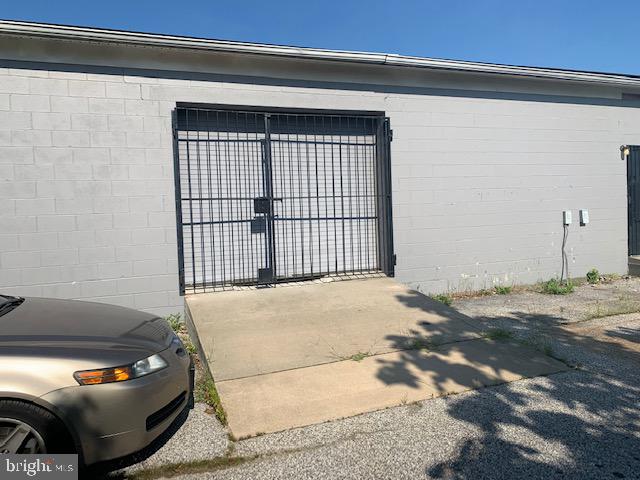 ROSEDALE - Commercial Lease