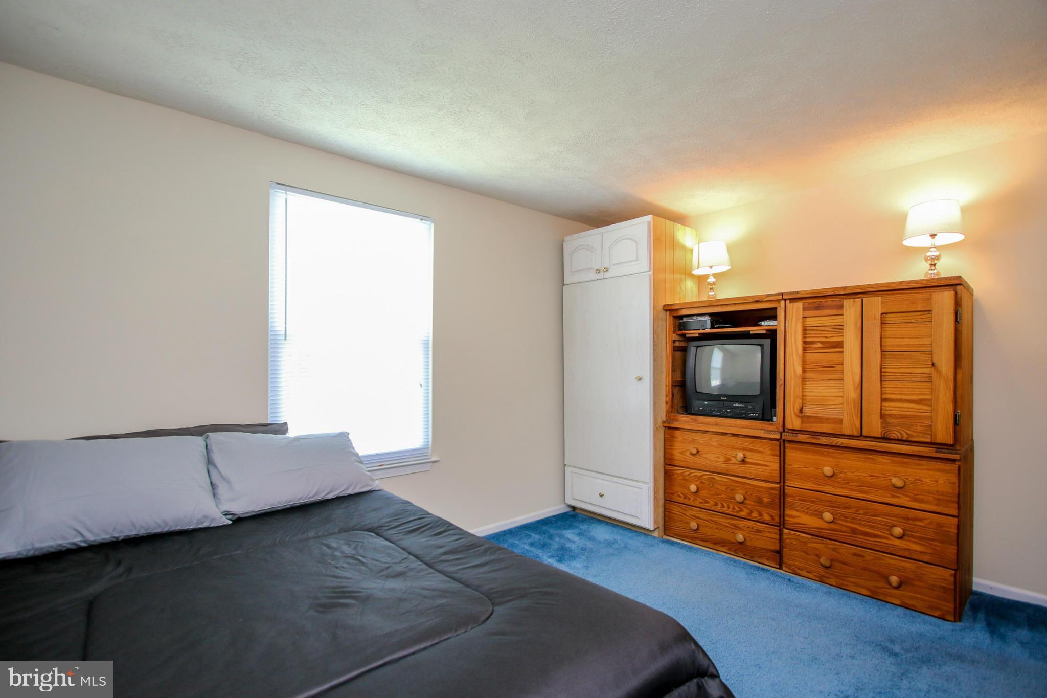 MAYFIELD MANOR - Residential