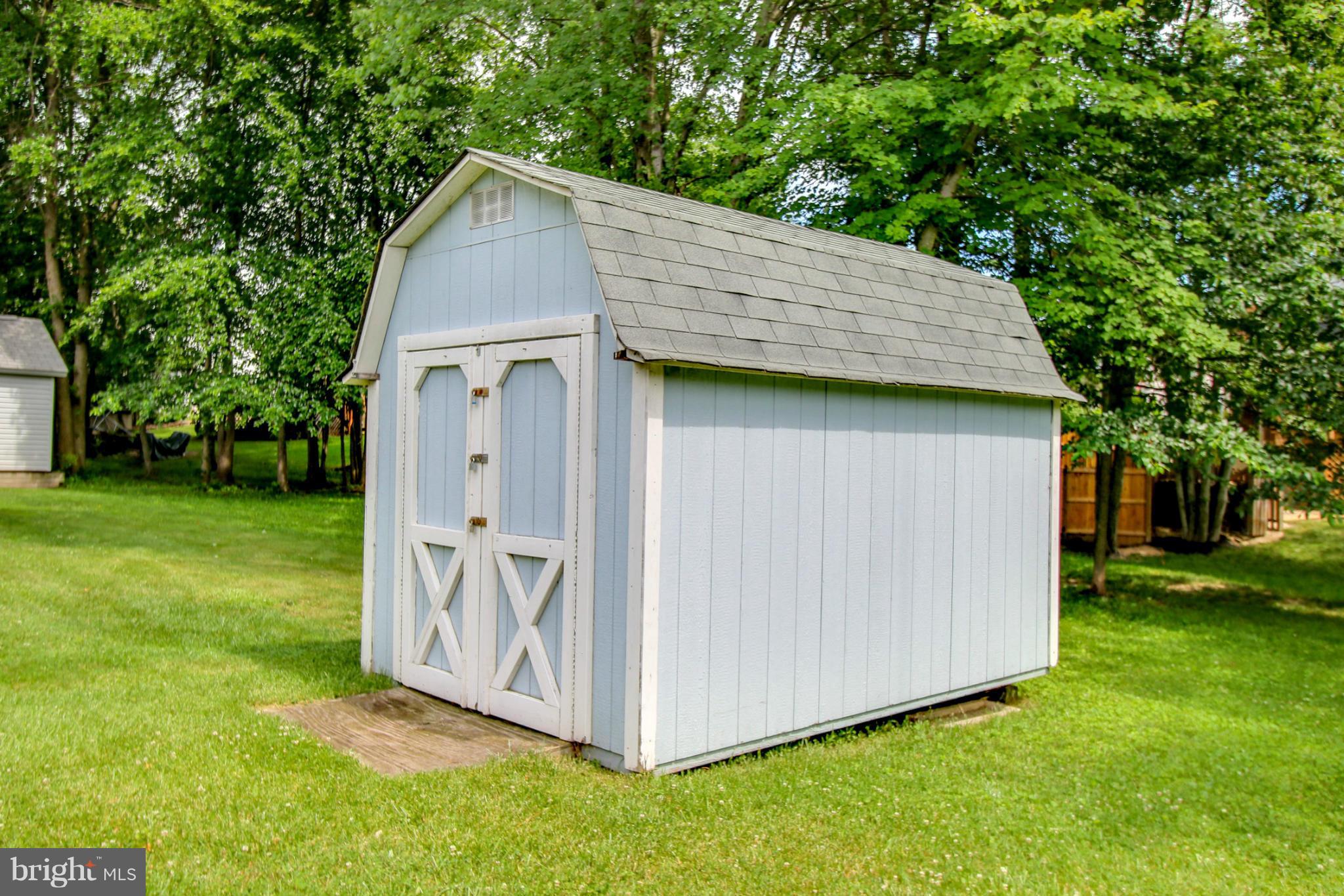 MAYFIELD MANOR - Residential