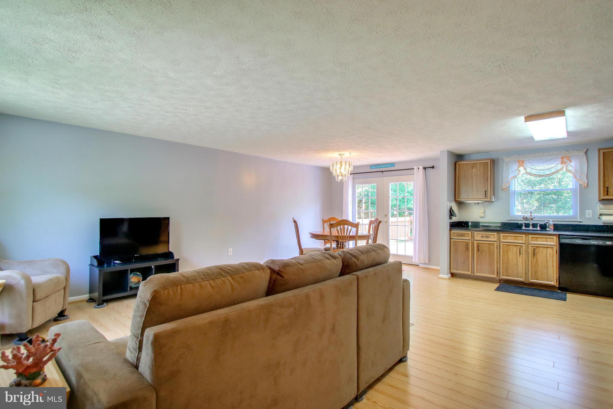 MAYFIELD MANOR - Residential