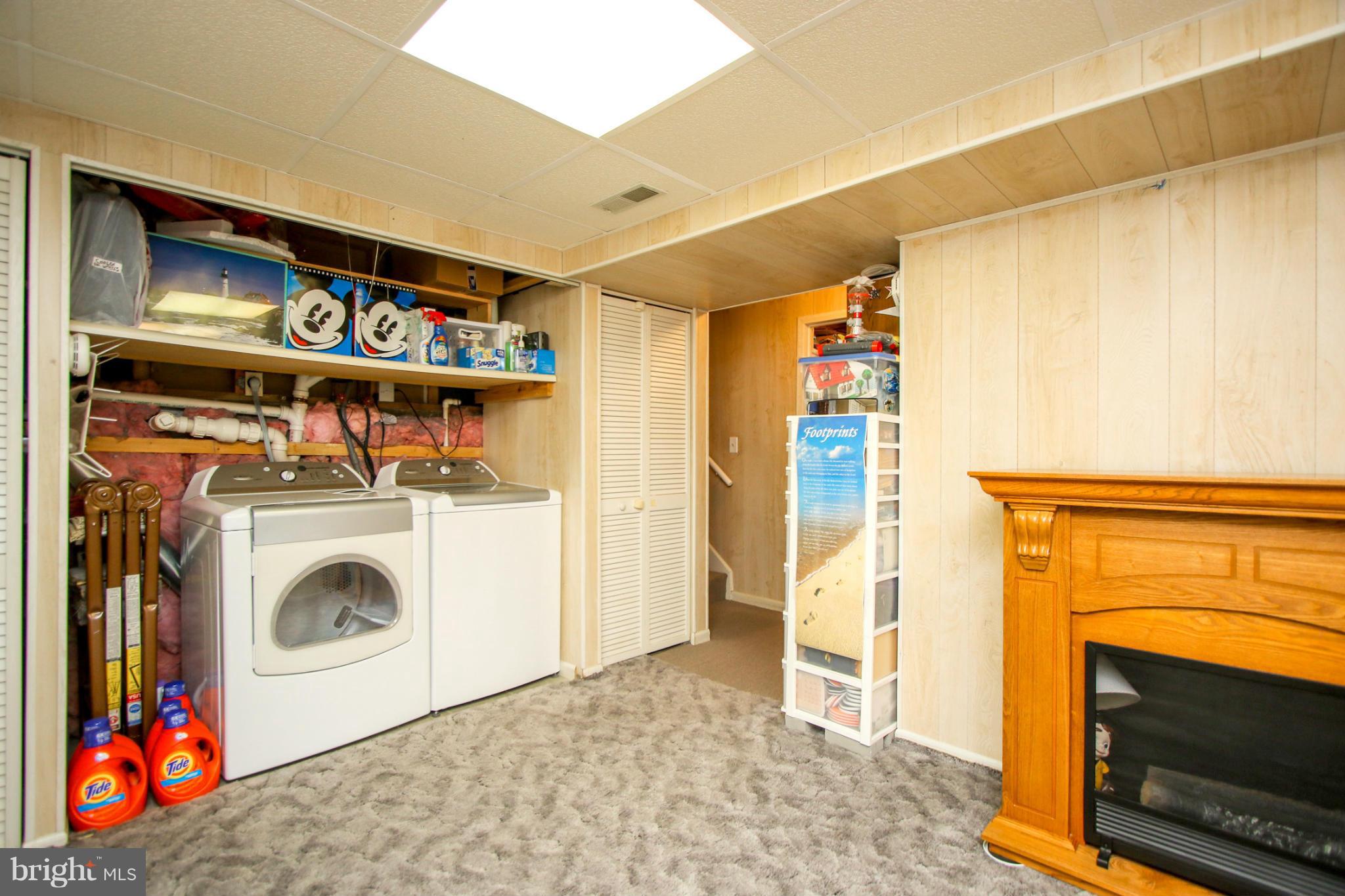 MAYFIELD MANOR - Residential