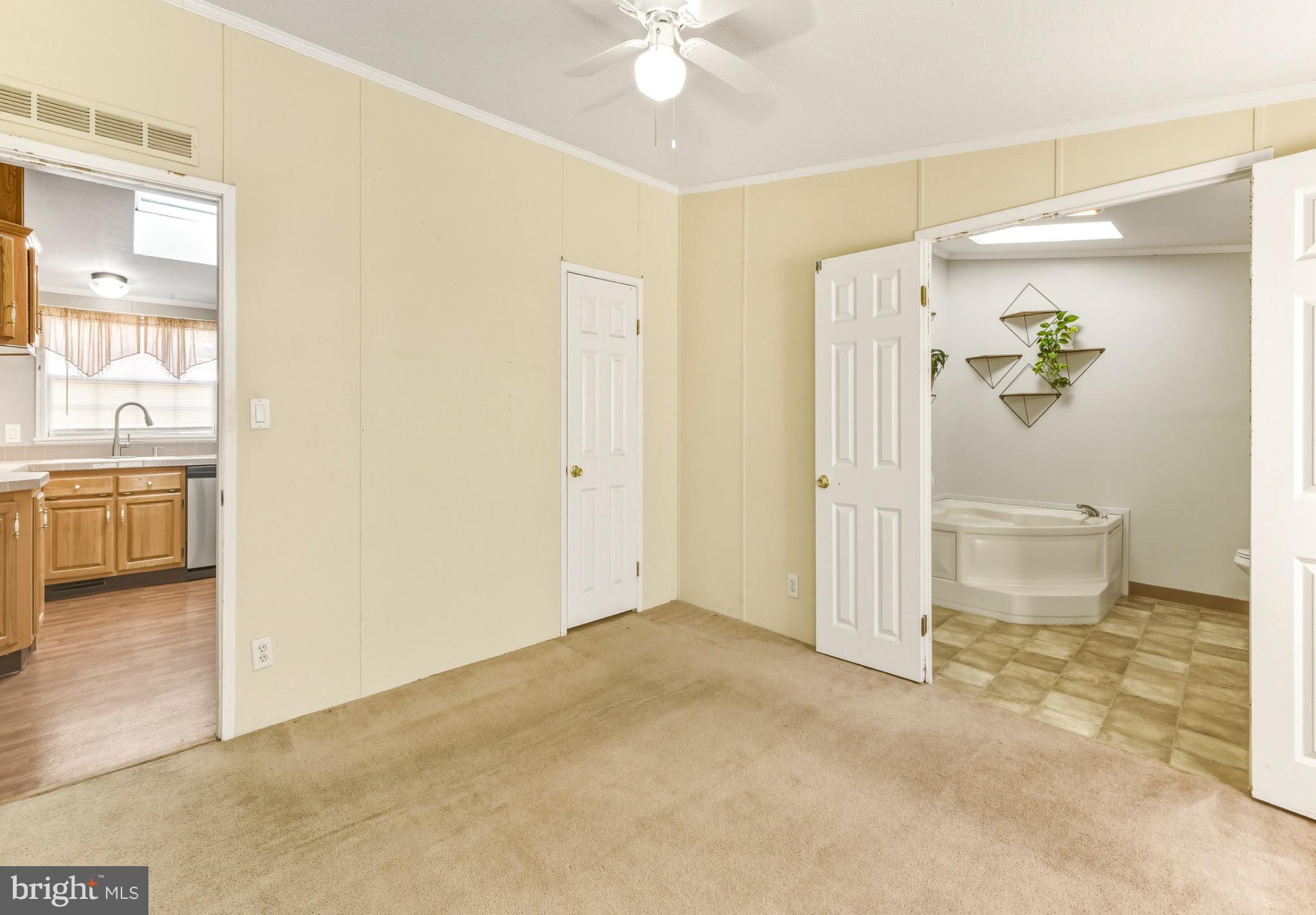 FAIRVIEW MANOR - Residential