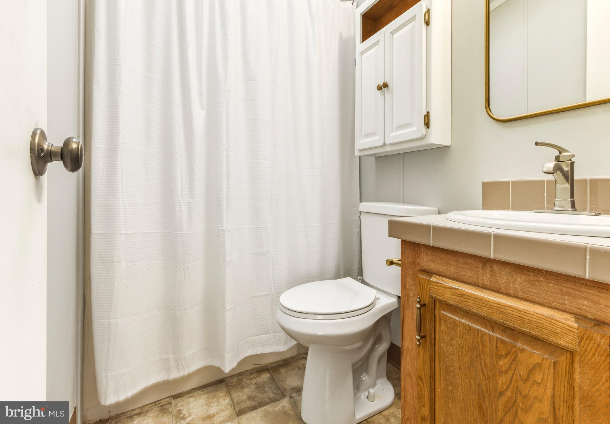 FAIRVIEW MANOR - Residential