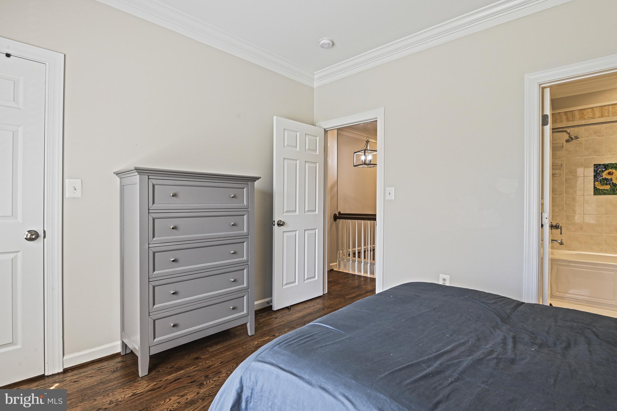 FARRCROFT - Residential