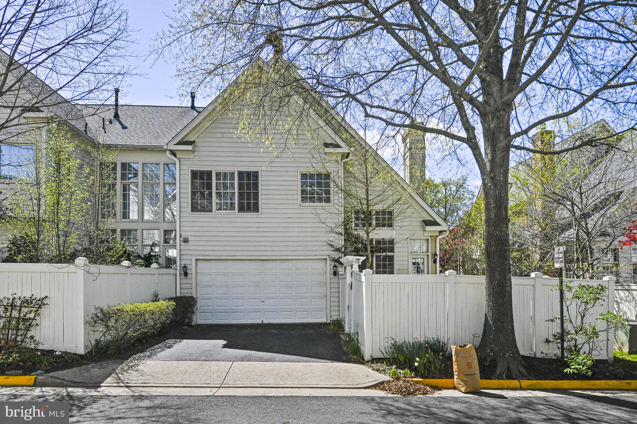 FARRCROFT - Residential