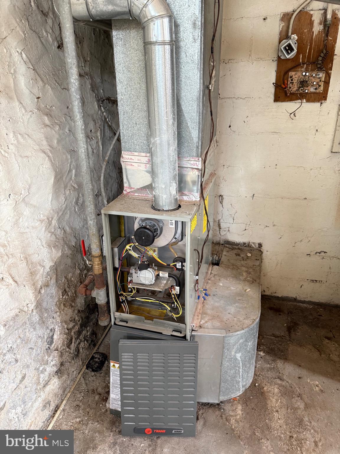 WILM #15 - Commercial Sale