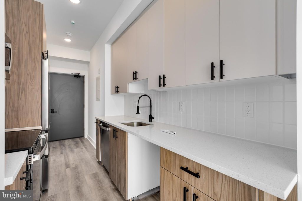 Photo of 715 W Cumberland Street #7, PHILADELPHIA, PA 19133 (MLS # PAPH2583518)