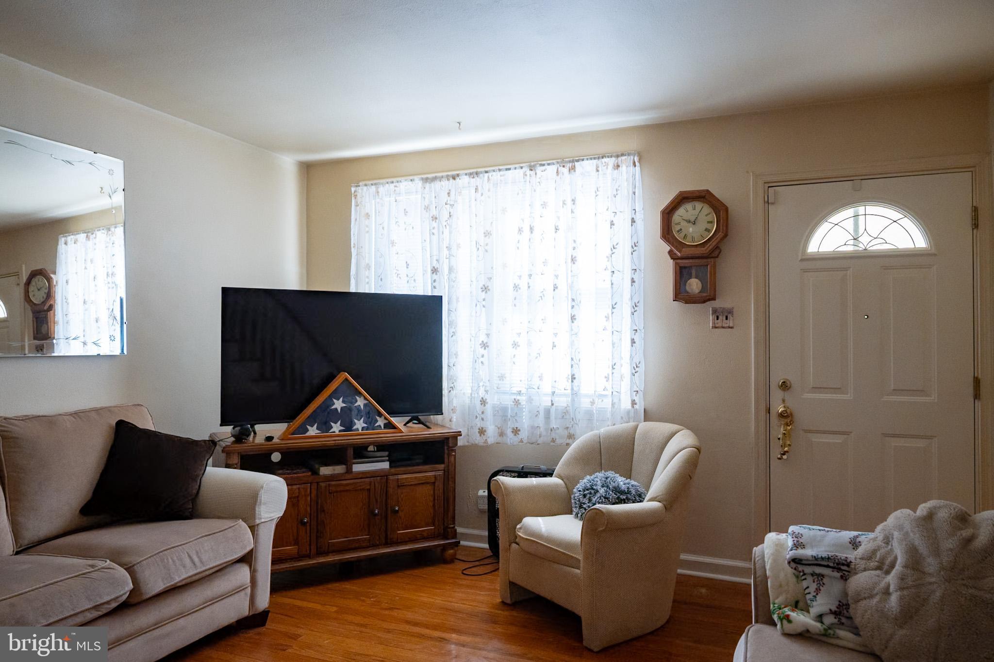 HOLMESBURG - Residential