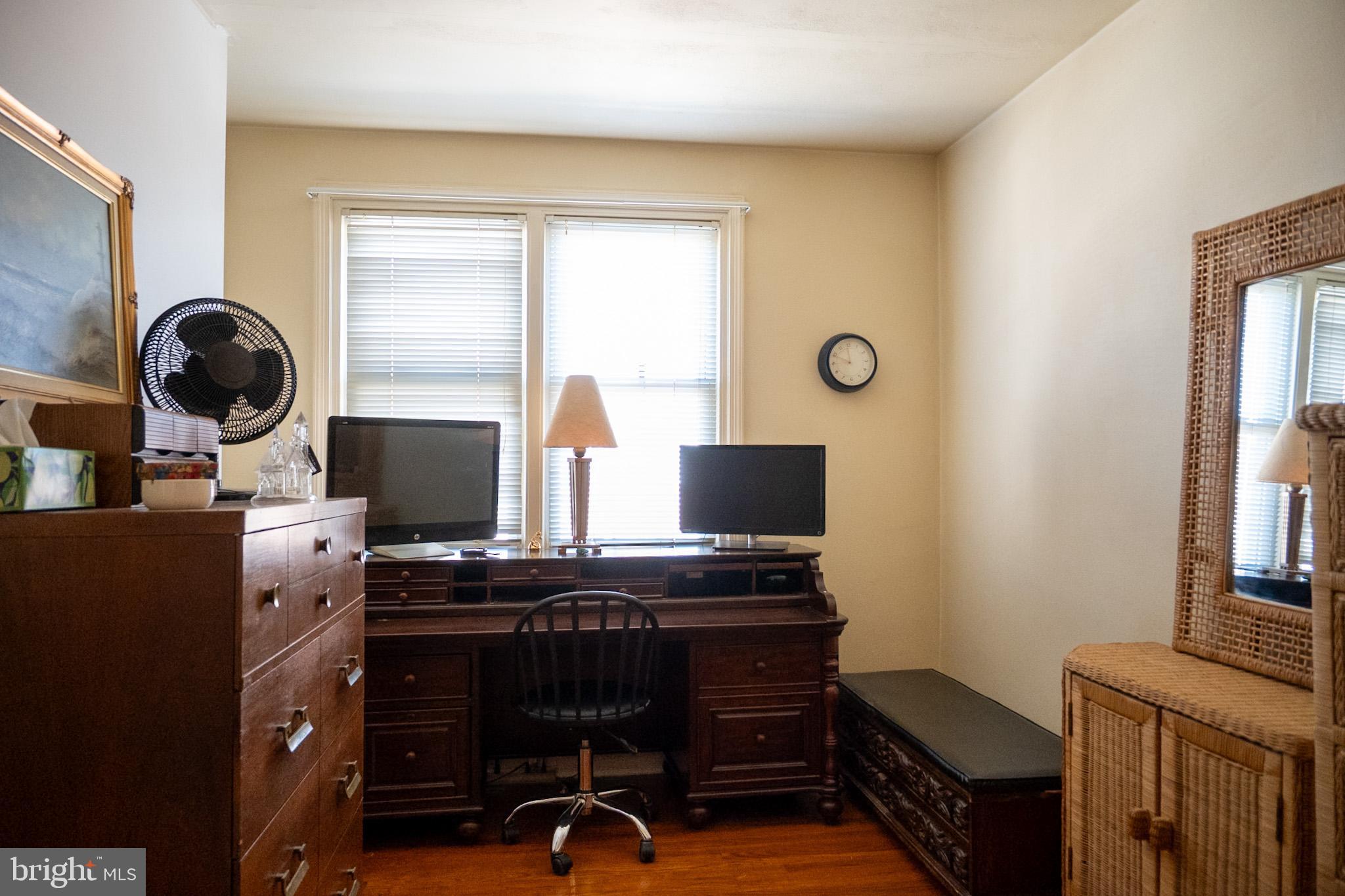 HOLMESBURG - Residential
