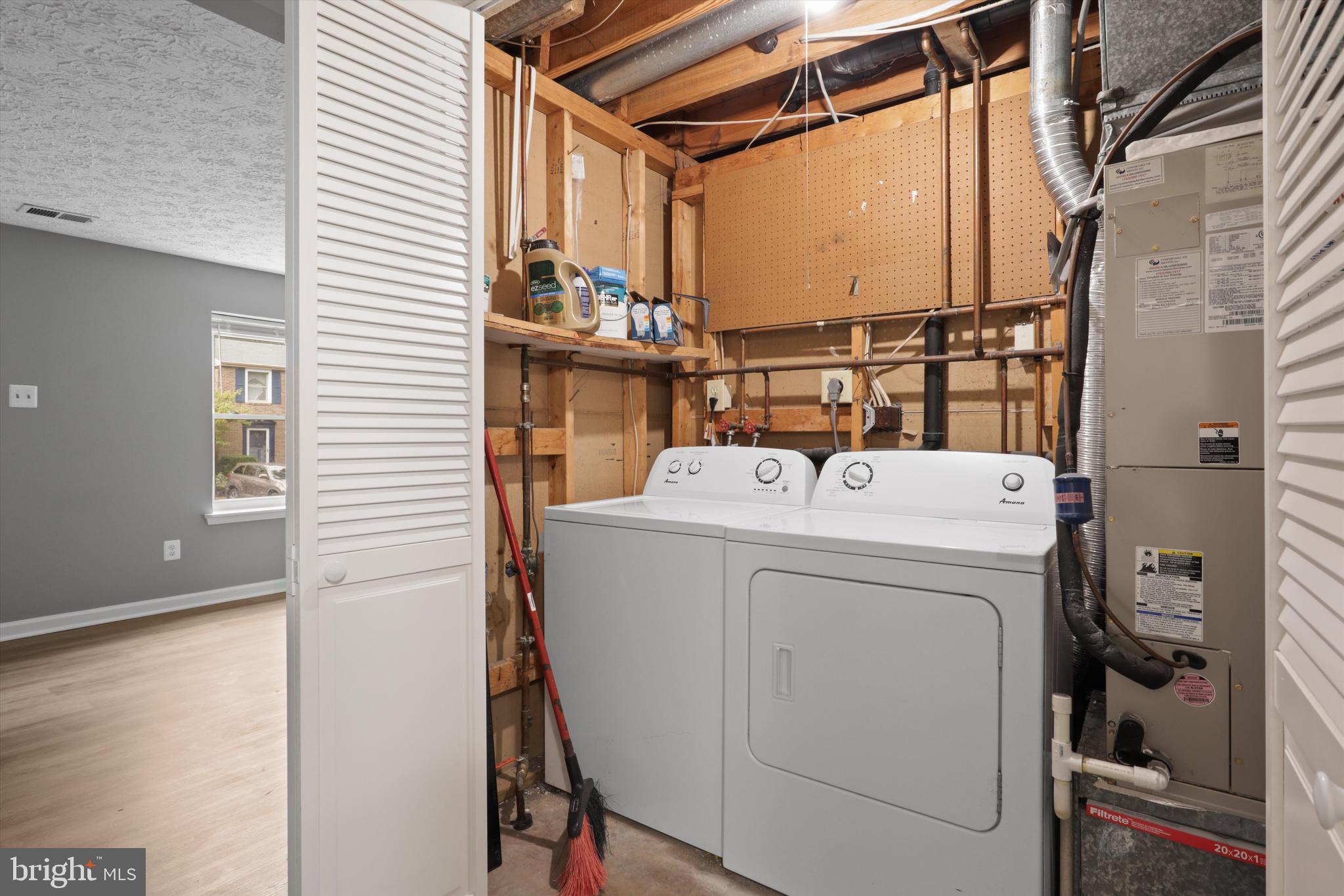 NEWINGTON FOREST - Residential Lease