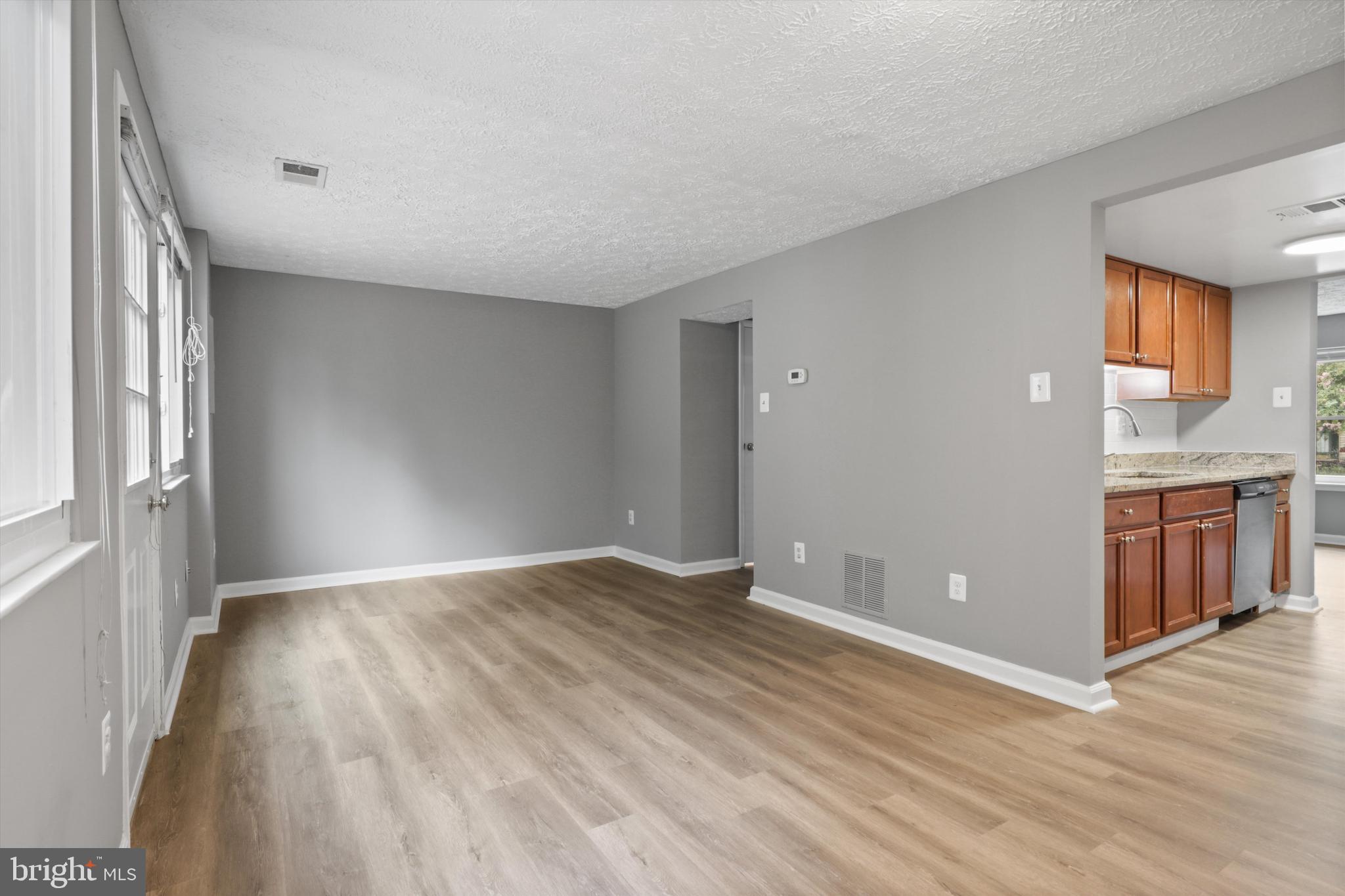 NEWINGTON FOREST - Residential Lease