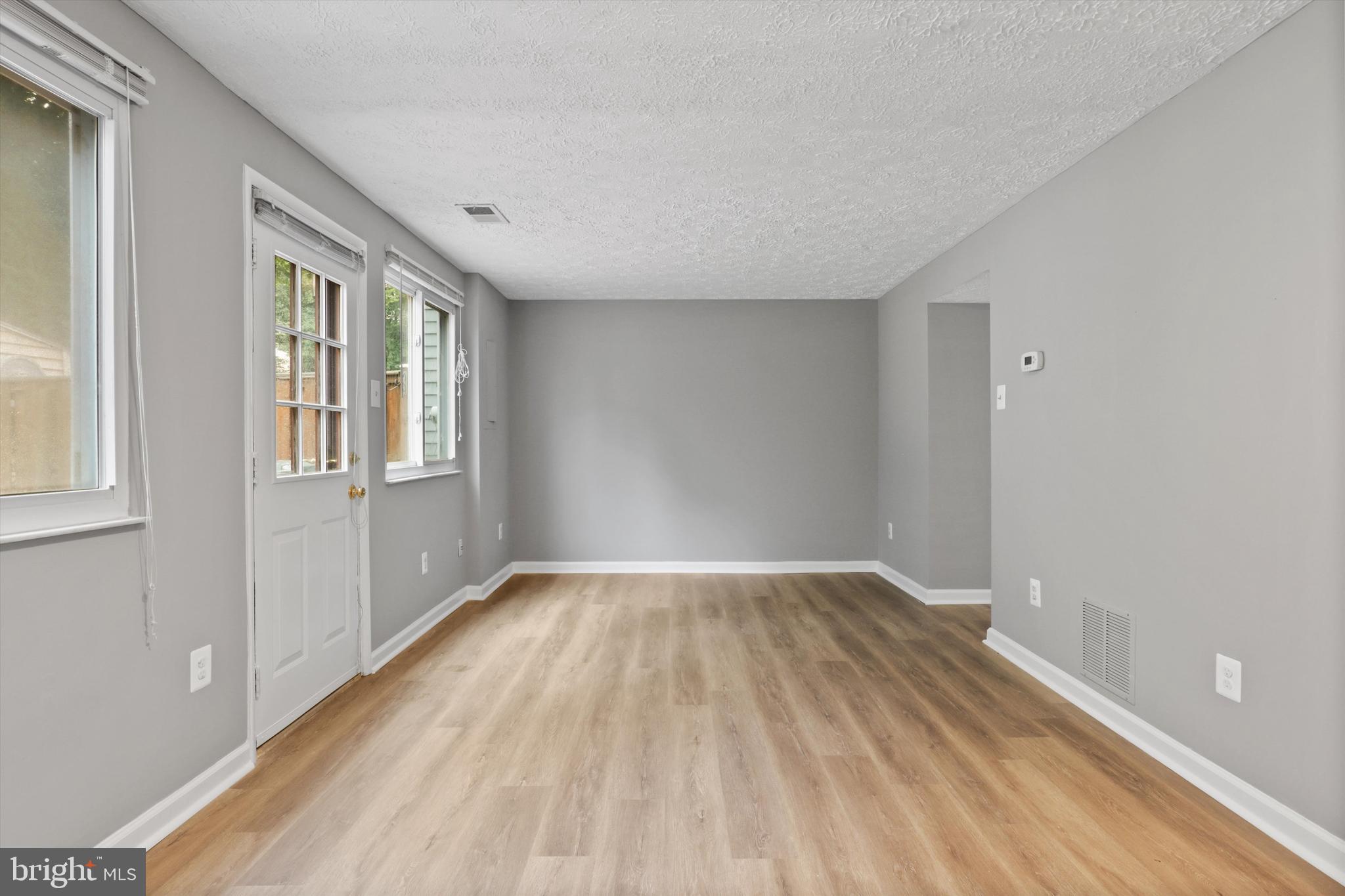 NEWINGTON FOREST - Residential Lease