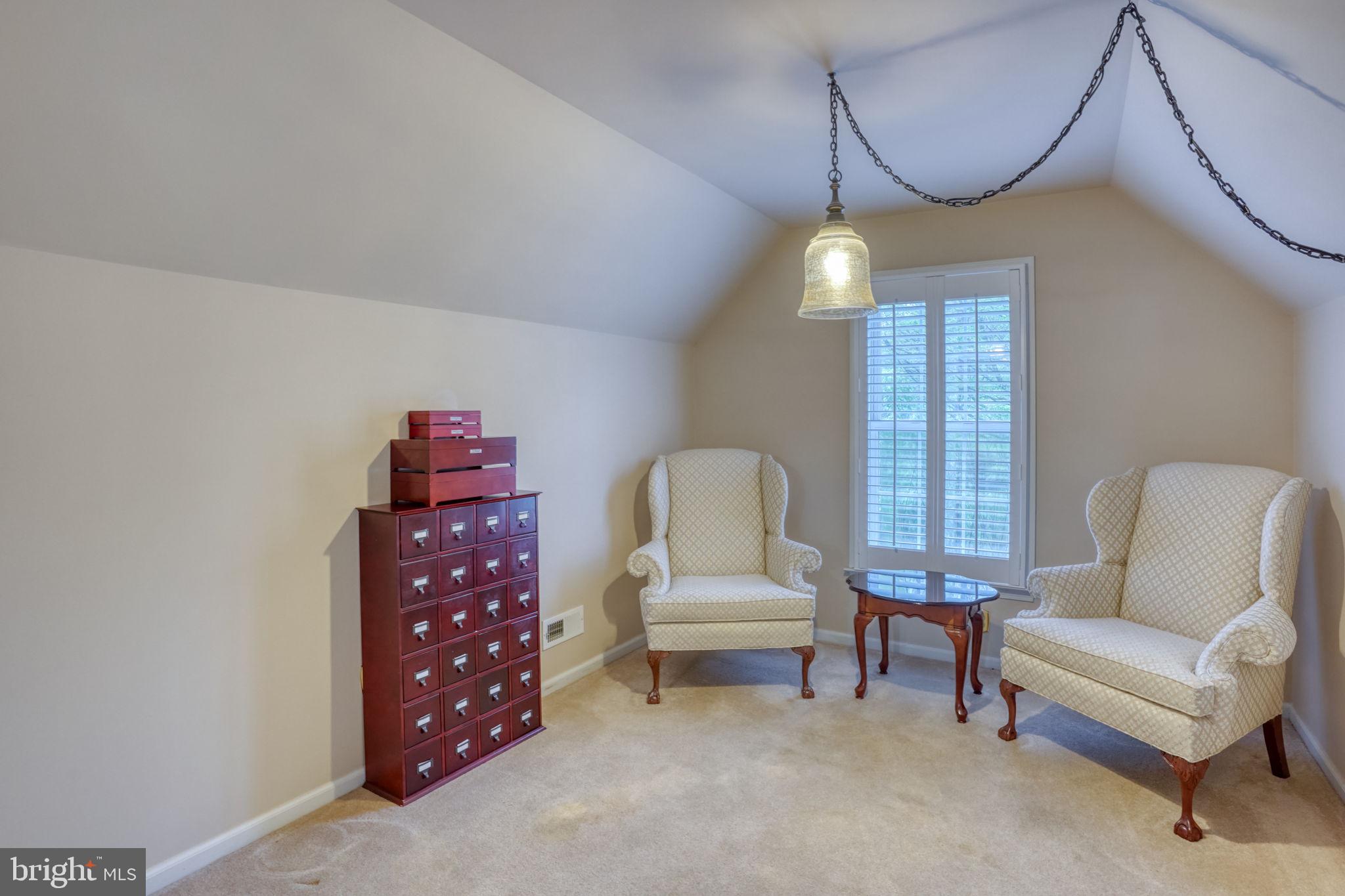 ROCHFORD ESTATES - Residential