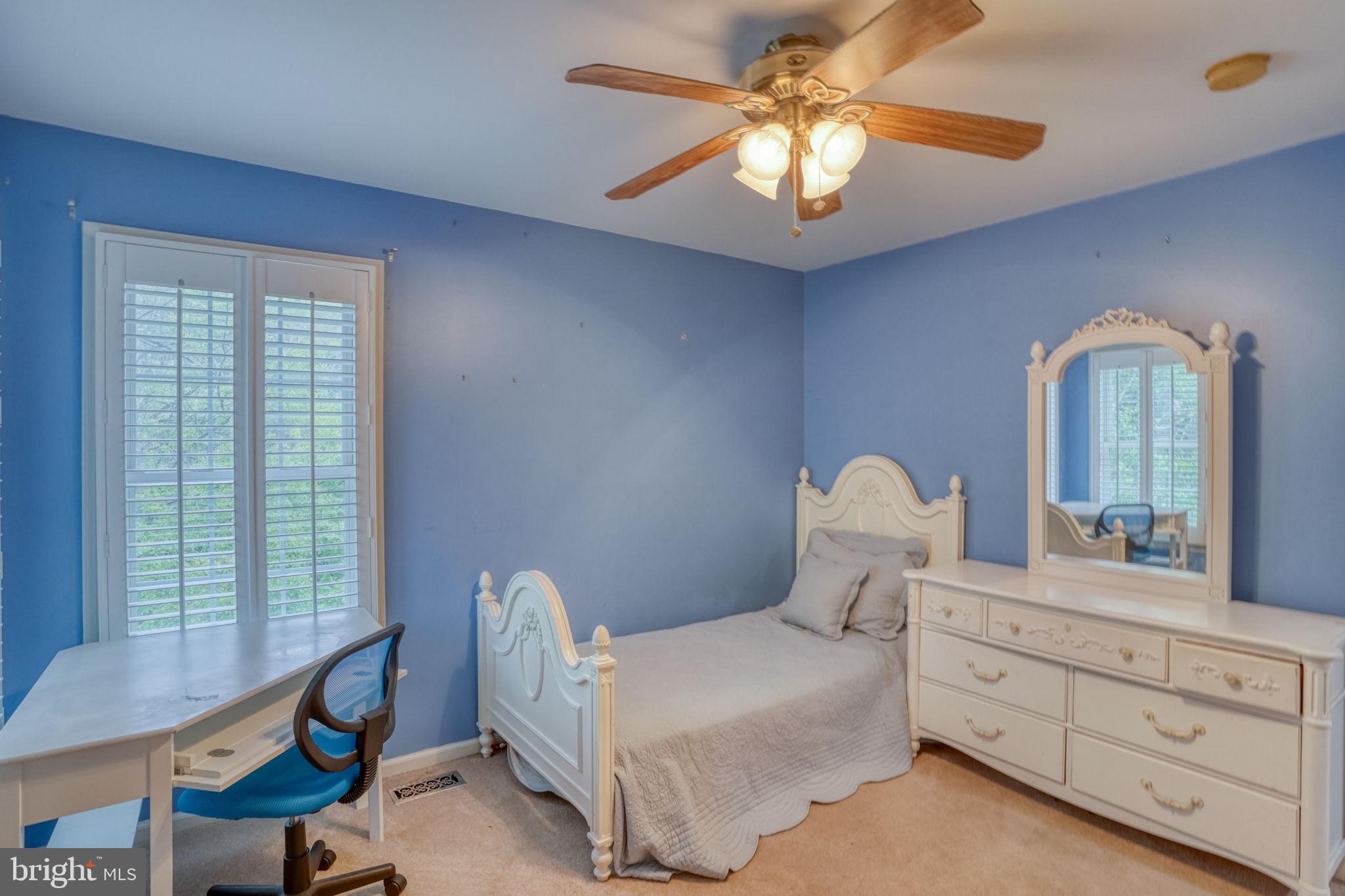 ROCHFORD ESTATES - Residential