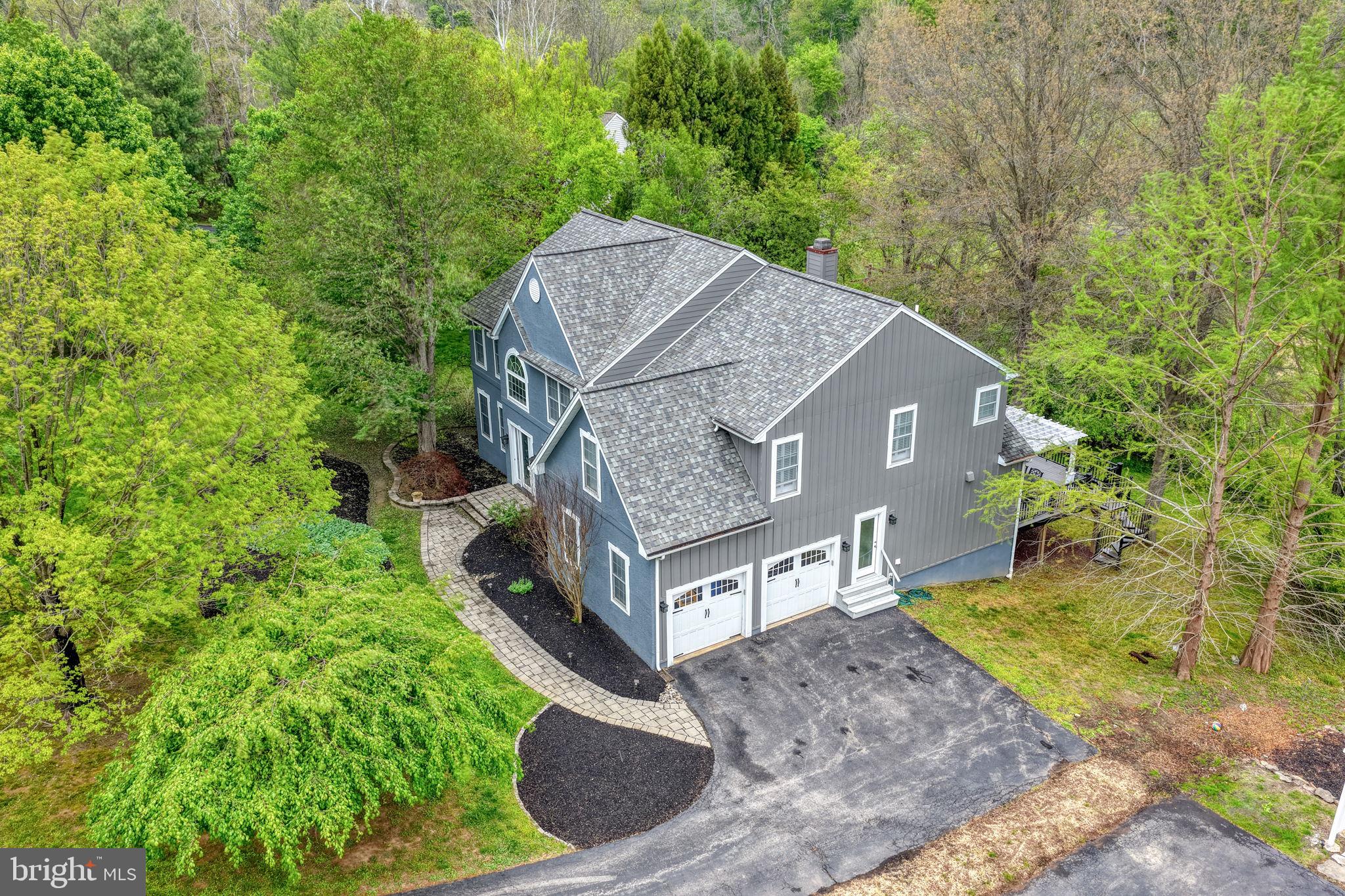 ROCHFORD ESTATES - Residential