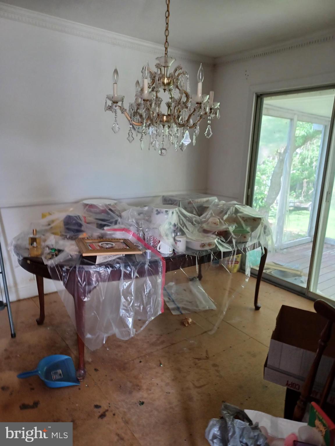 HALFWAY - Residential