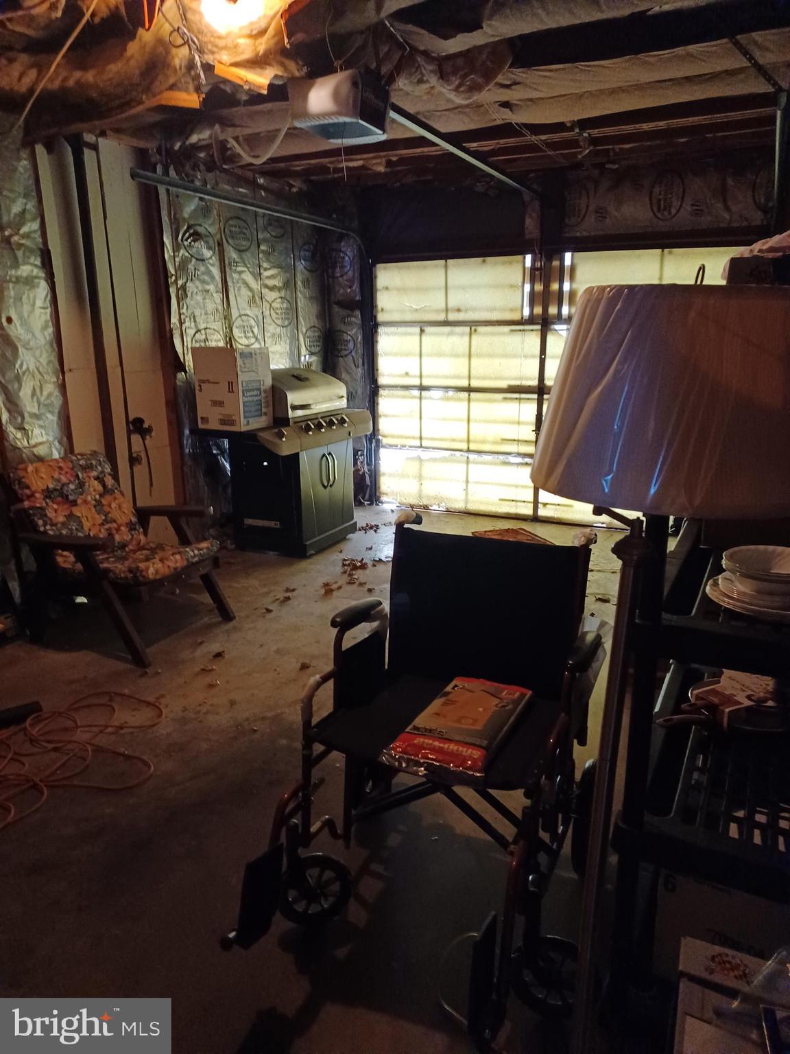 HALFWAY - Residential