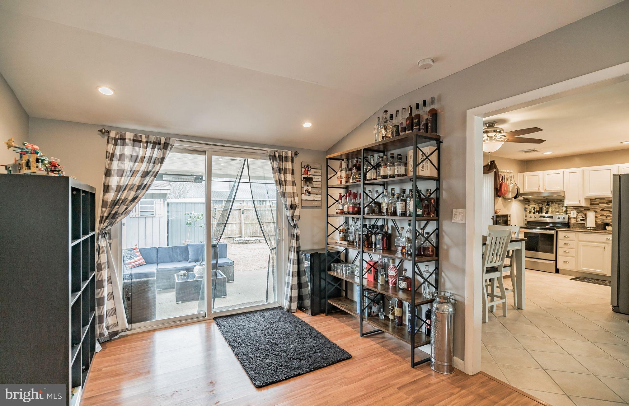 JUNEWOOD - Residential