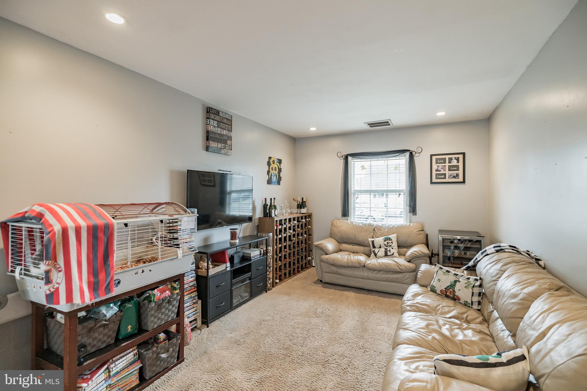 JUNEWOOD - Residential