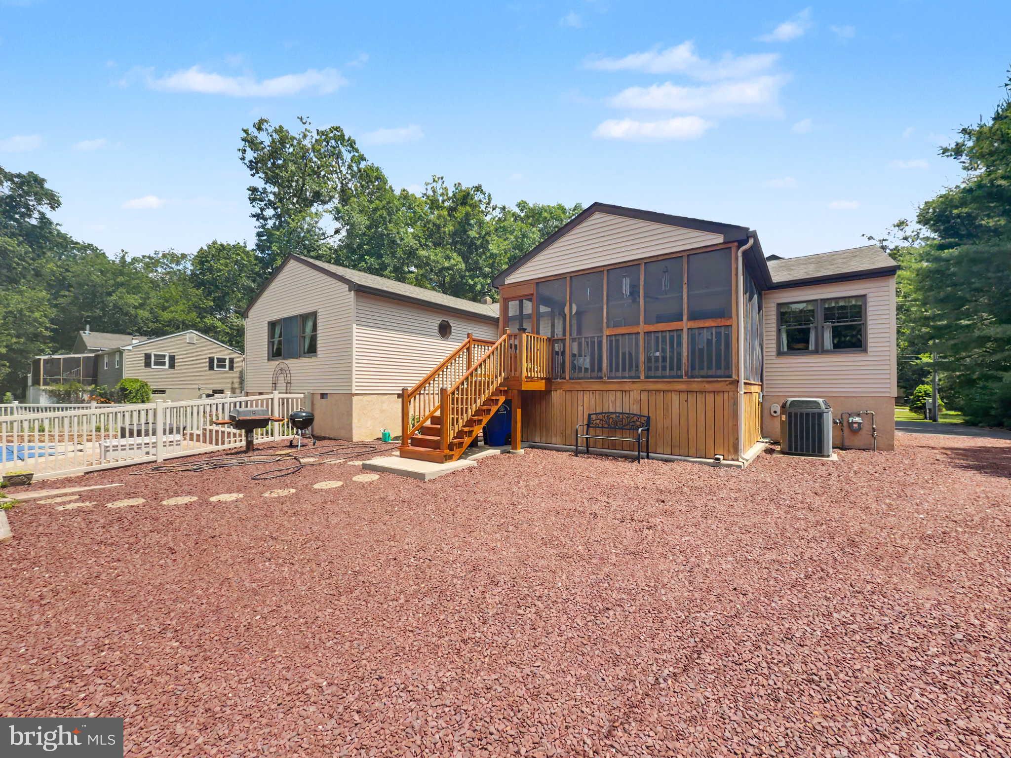 1857 WILLIAMSTOWN ROAD