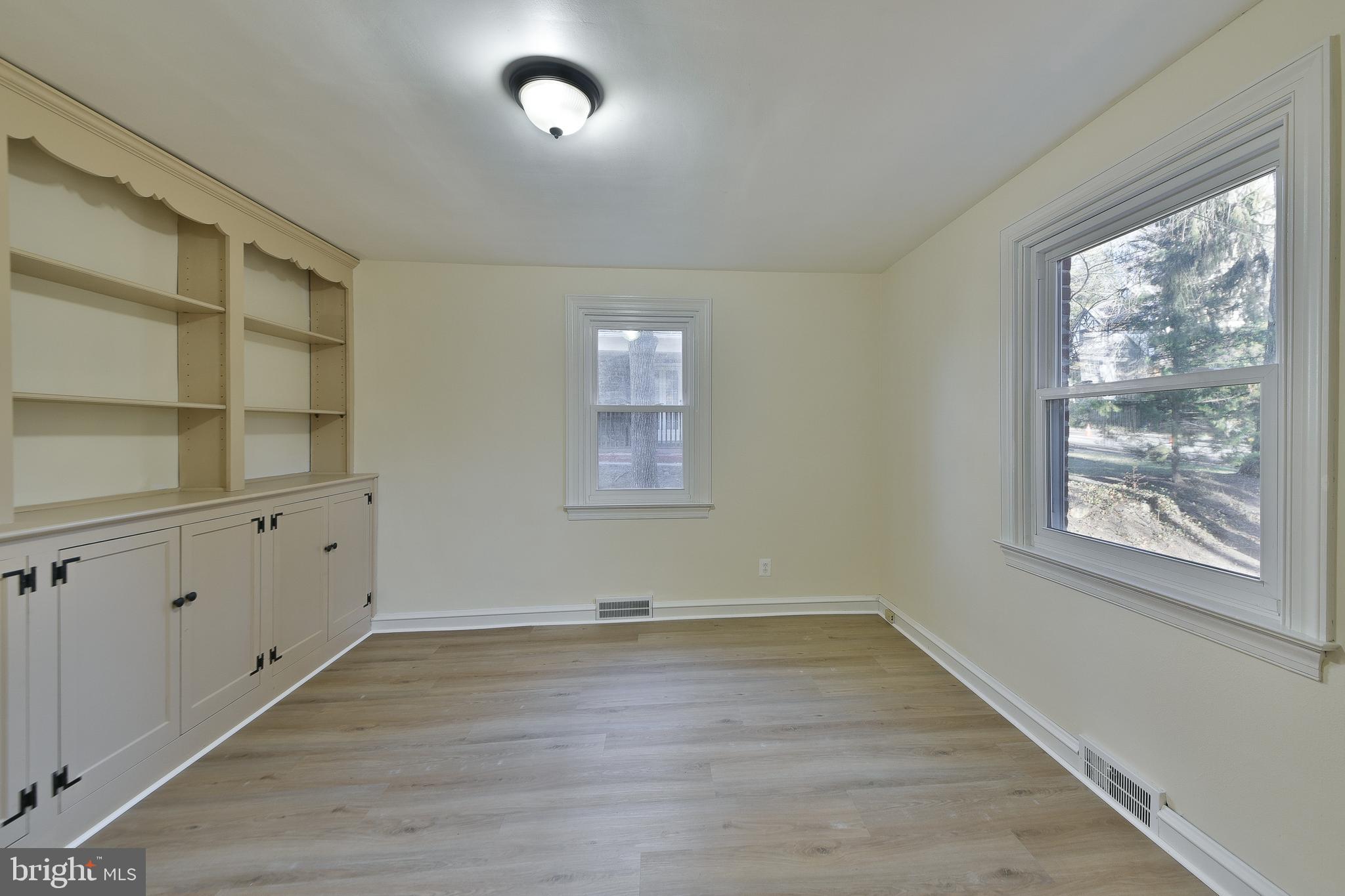 ELKINS PARK - Residential Lease