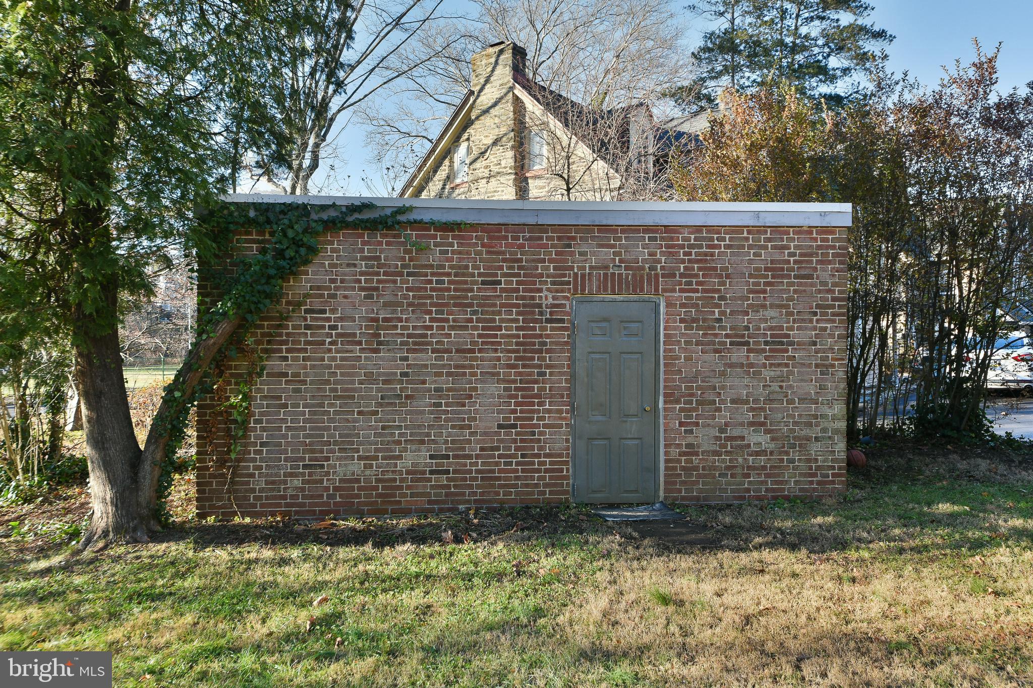 ELKINS PARK - Residential Lease