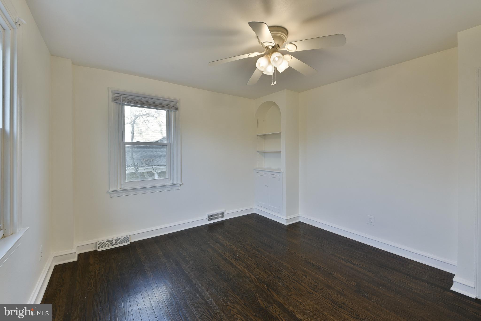 ELKINS PARK - Residential Lease