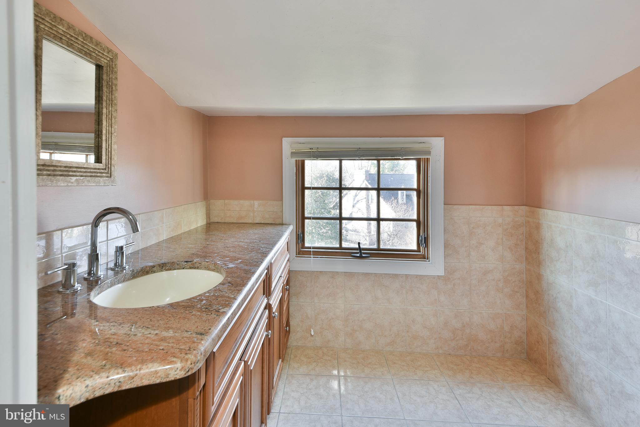 ELKINS PARK - Residential Lease