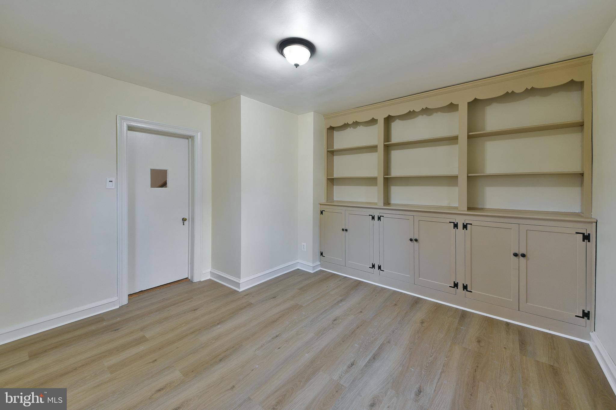 ELKINS PARK - Residential Lease