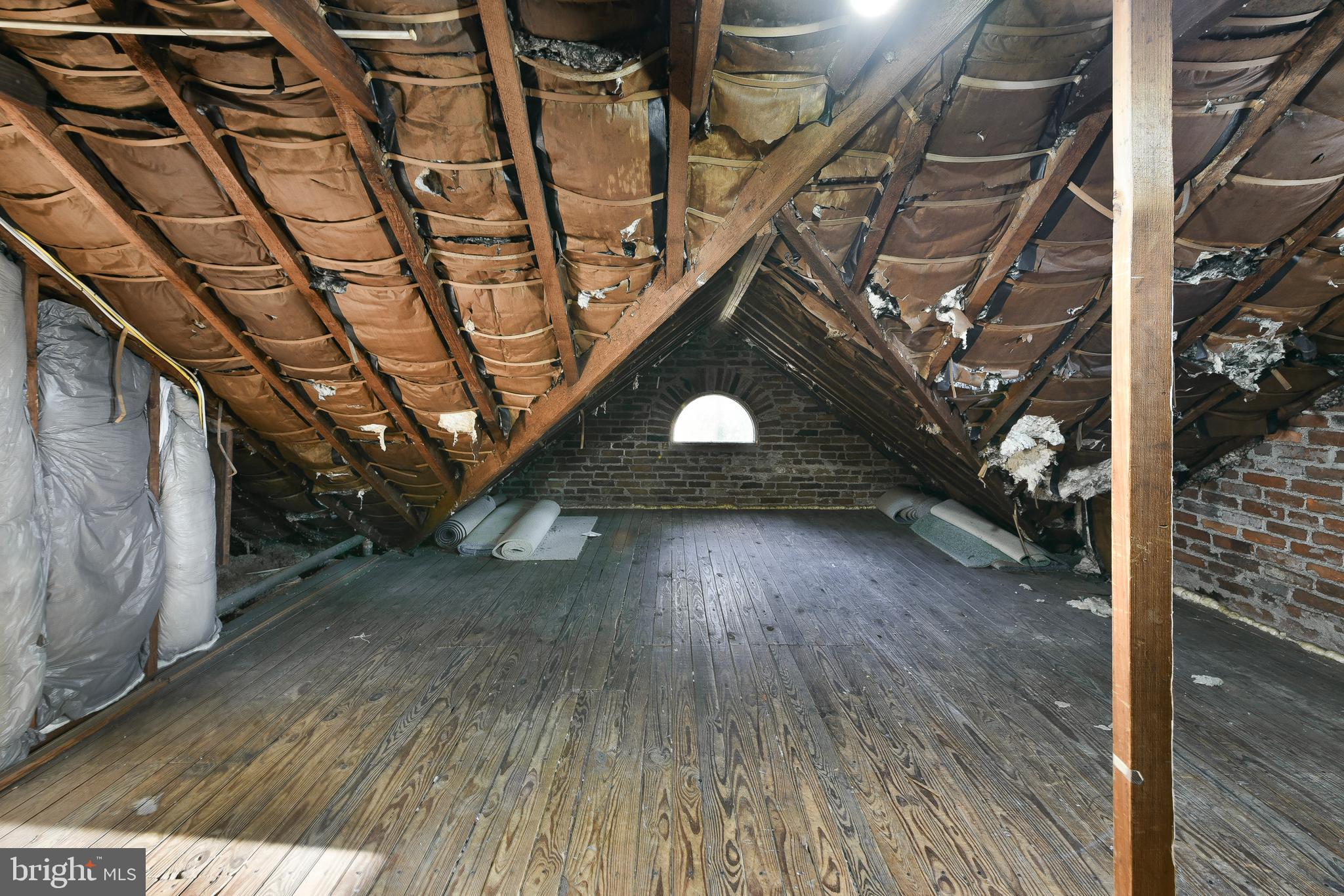 ELKINS PARK - Residential Lease