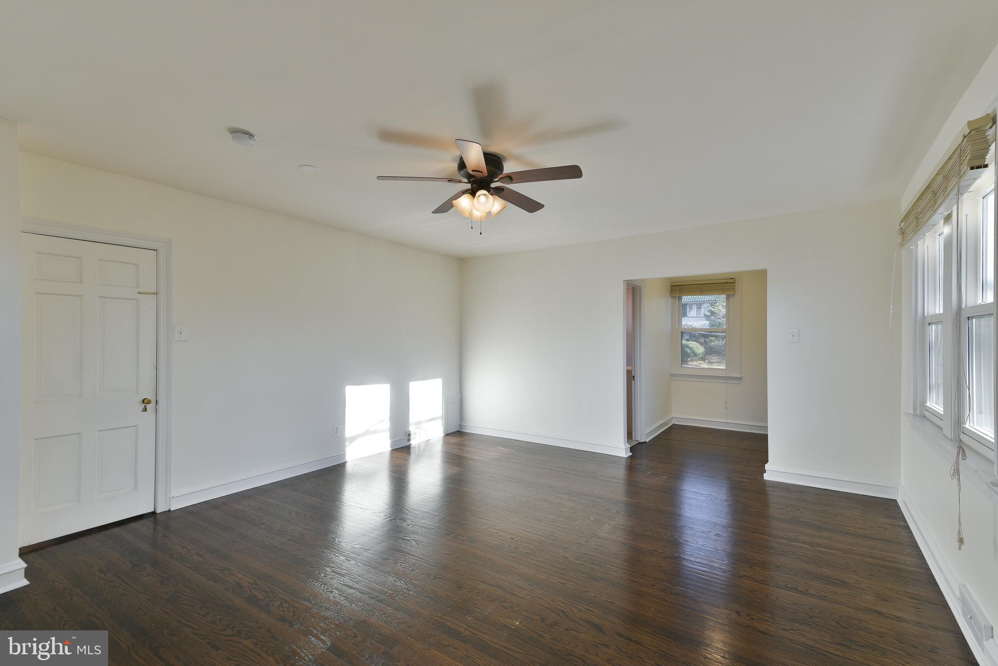 ELKINS PARK - Residential Lease