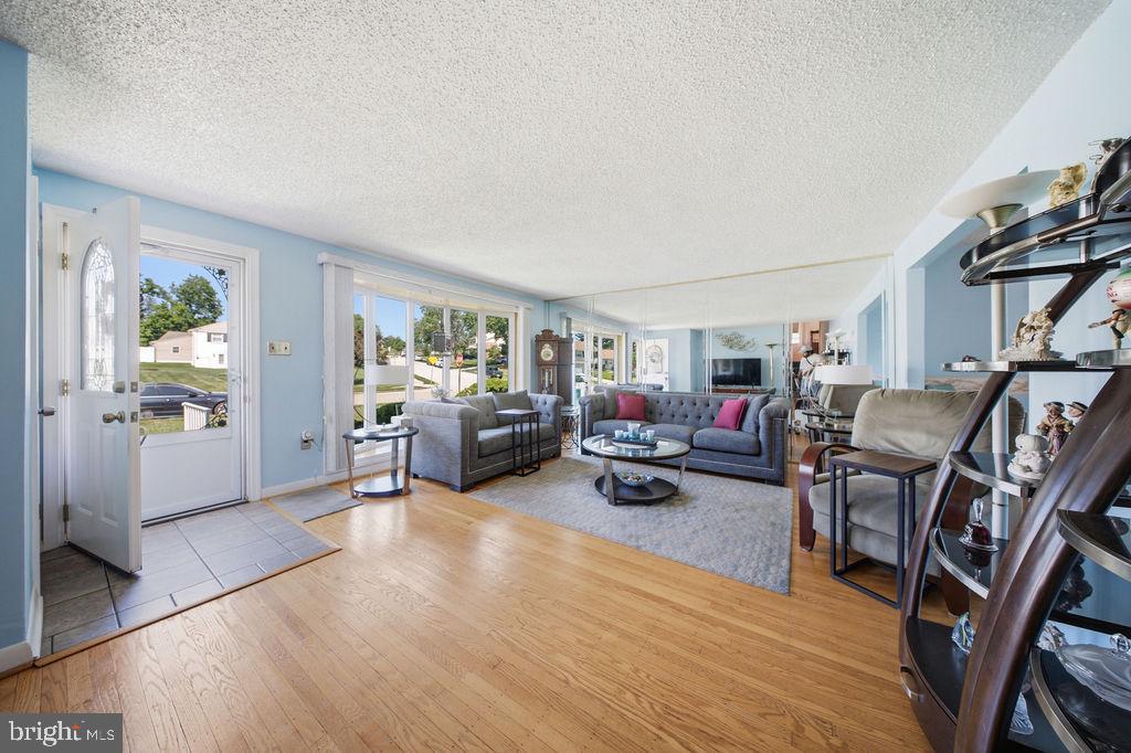 855 RHOADS DRIVE