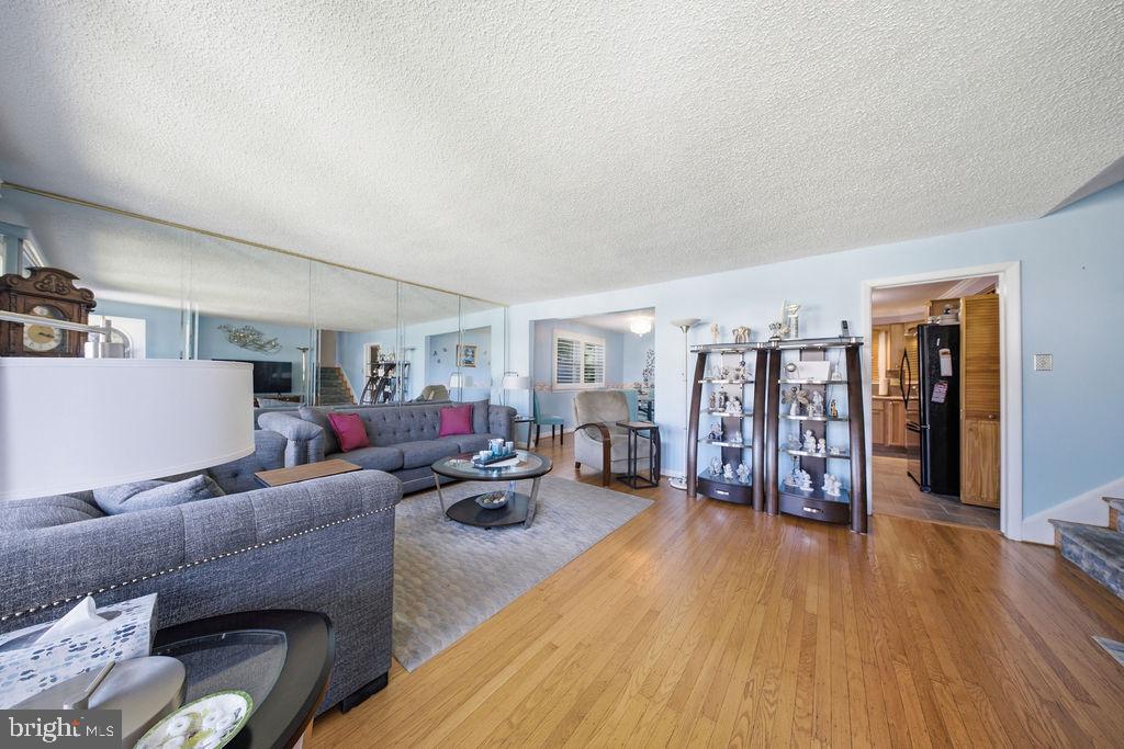 855 RHOADS DRIVE