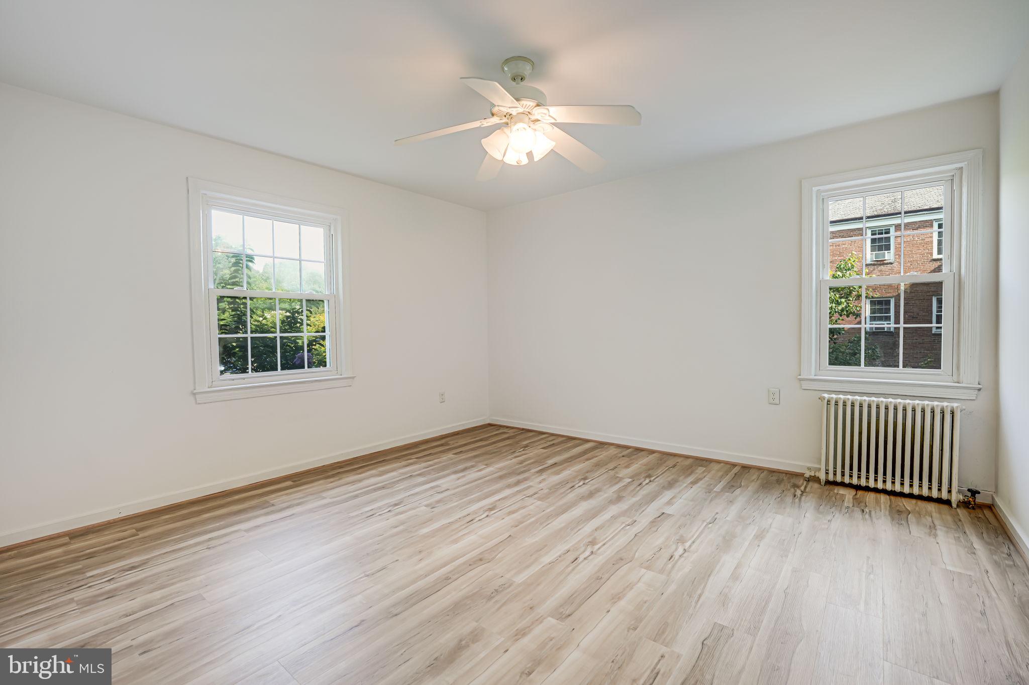 FREDERICK COURTS - Residential