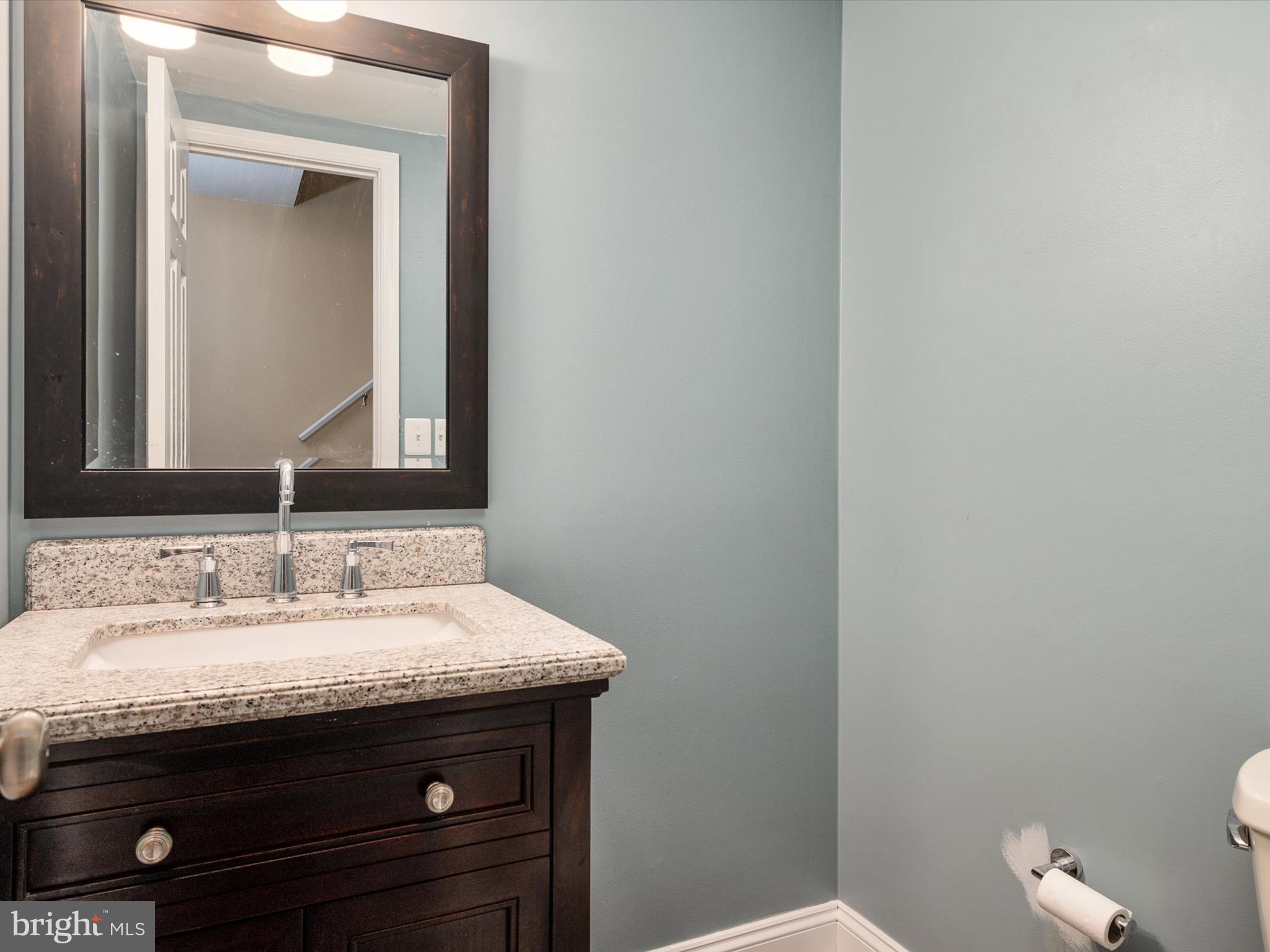 BAY HILLS - COLONIAL RIDGE - Residential Lease