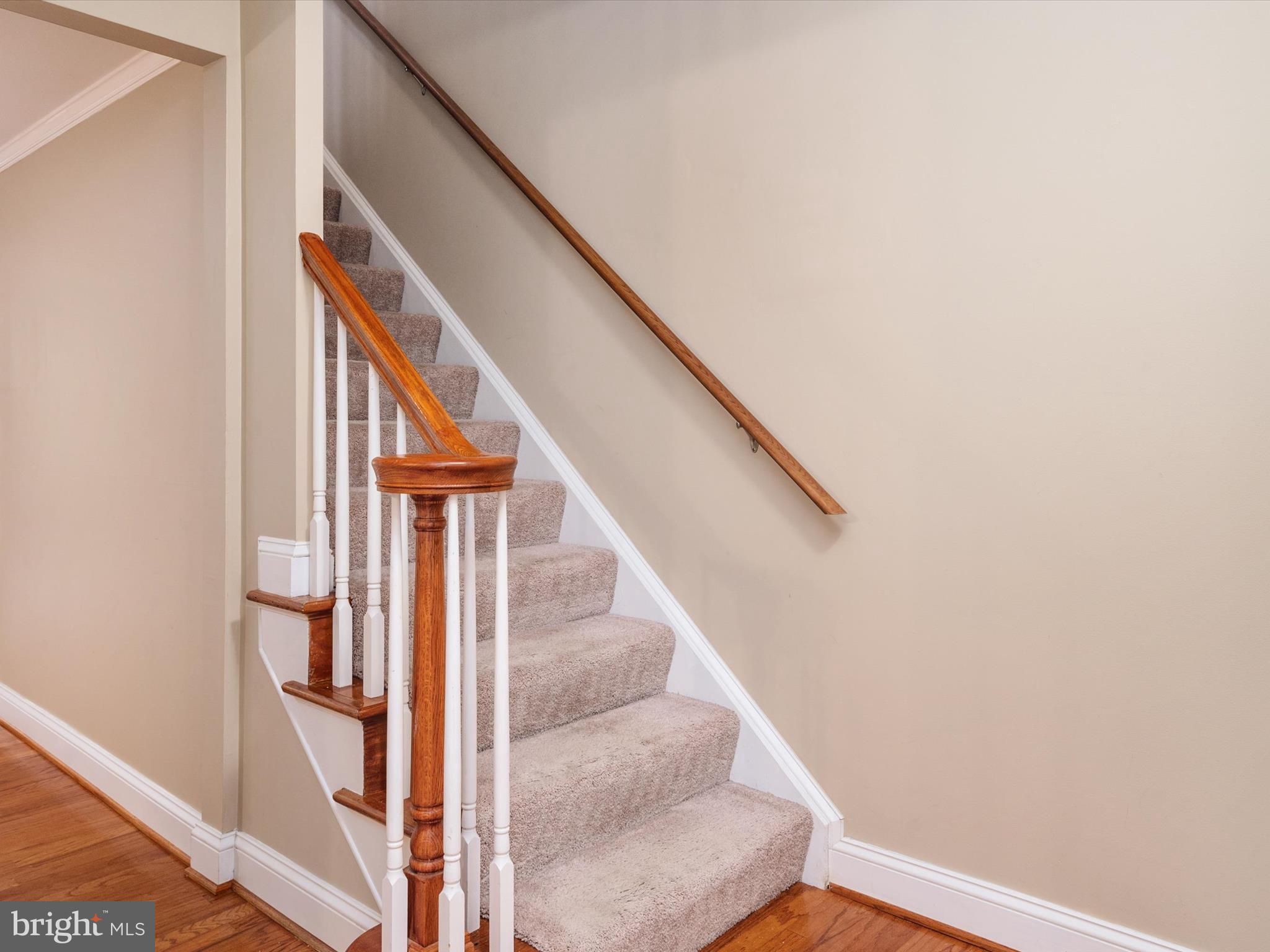 BAY HILLS - COLONIAL RIDGE - Residential Lease