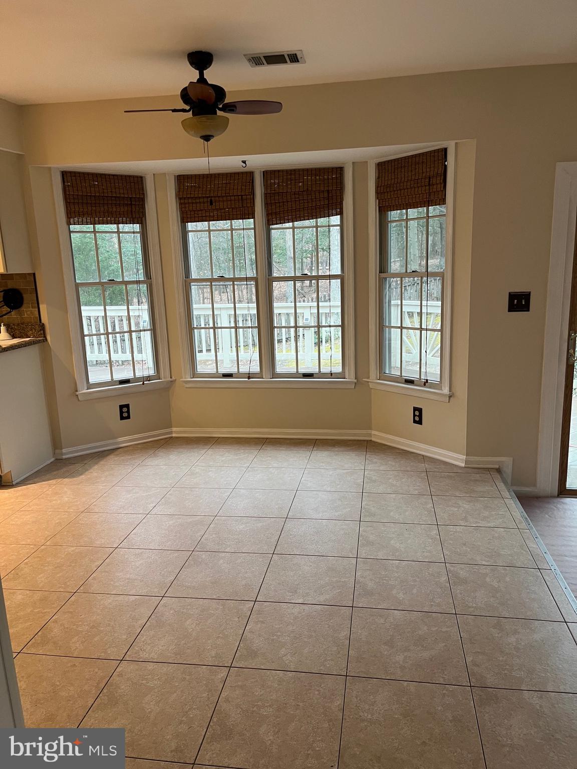 SPRINGHAVEN SUB - Residential Lease