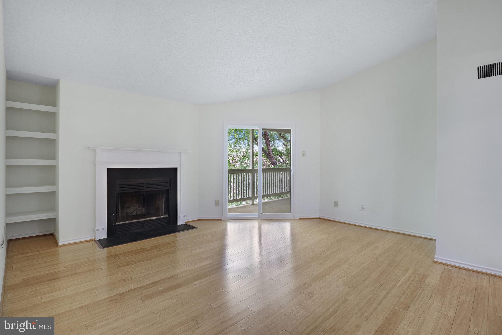 FOUNTAINS AT MCLEAN - Residential Lease