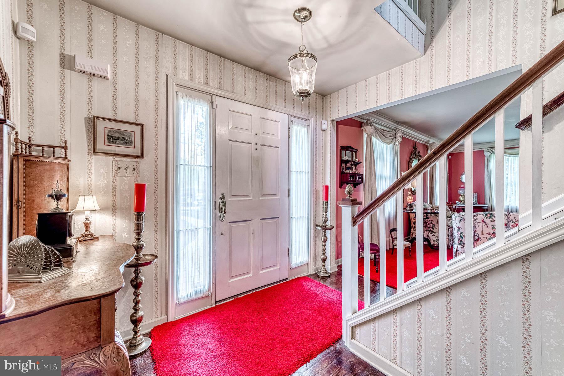 TANTALLON ON THE POTOMAC - Residential