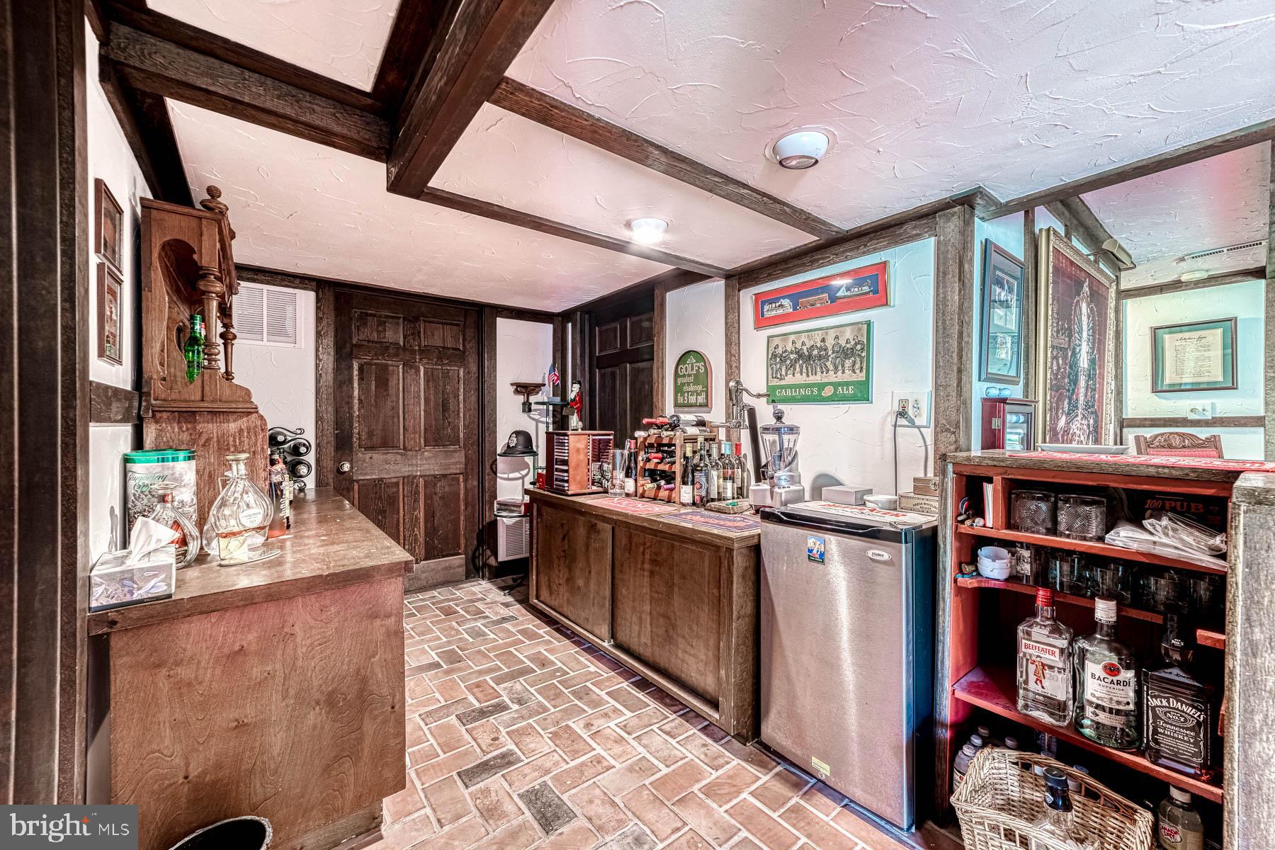 TANTALLON ON THE POTOMAC - Residential