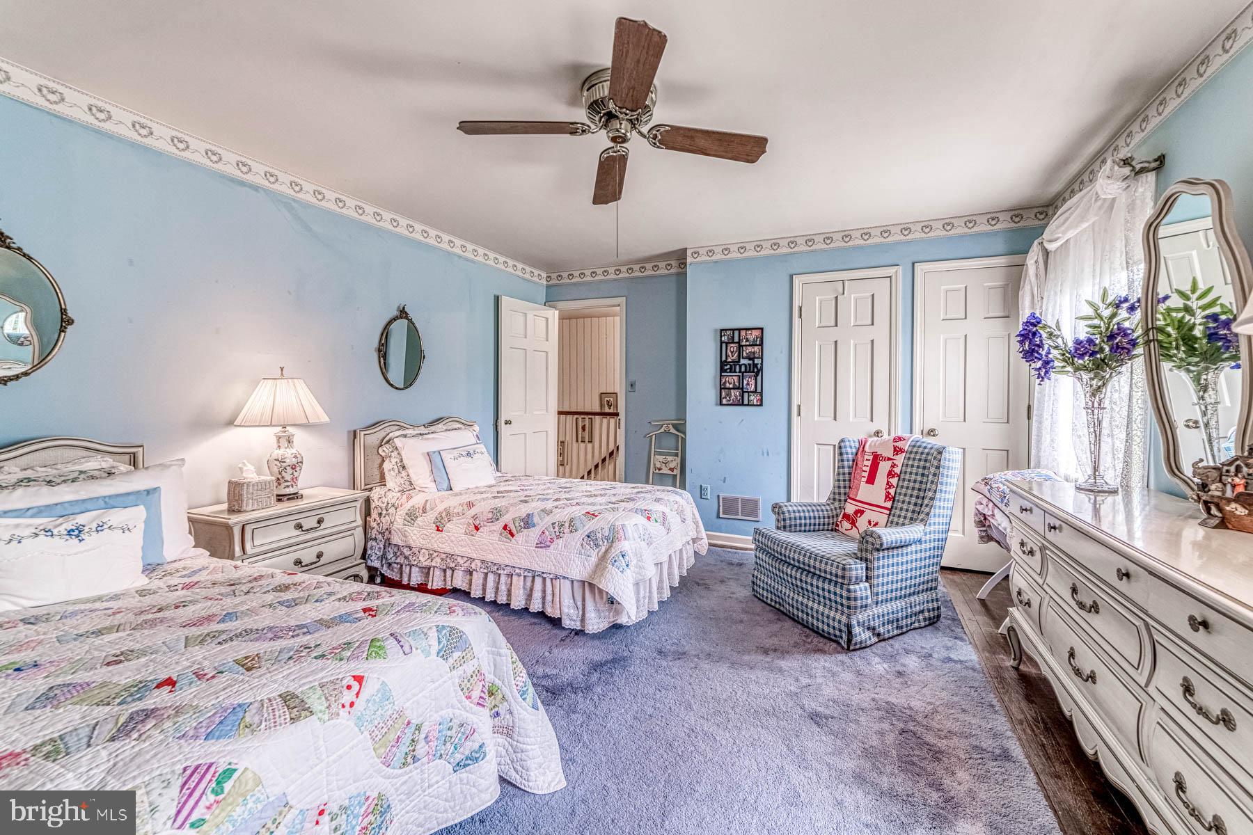 TANTALLON ON THE POTOMAC - Residential